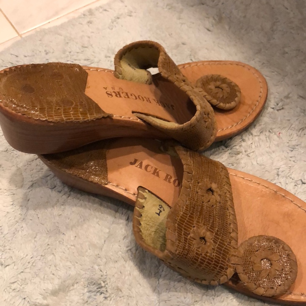 Sandals - Picture 2 of 4